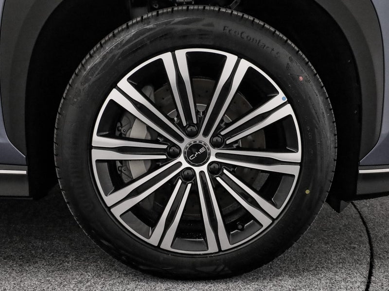 2026 BYD Sealion 7 Premium 2WD EV image 3