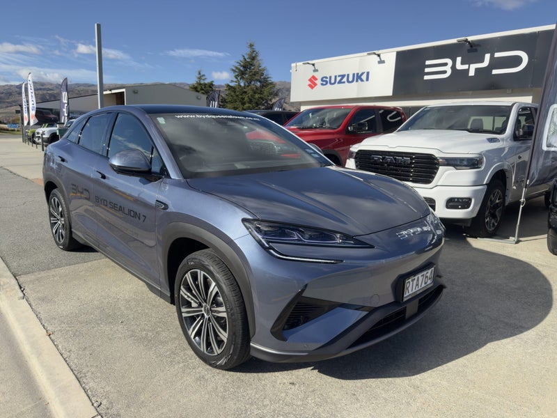 2026 BYD Sealion 7 Premium 2WD EV image 2