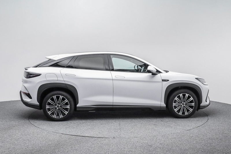2026 BYD Sealion 7 Premium 2WD EV image 5