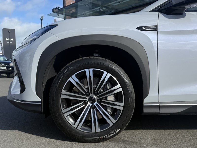 2026 BYD Sealion 7 Premium 2WD SUV image 2