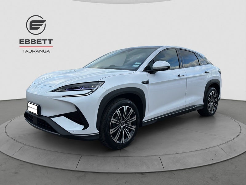 2026 BYD Sealion 7 Premium EV - AURORA WHITE image 5