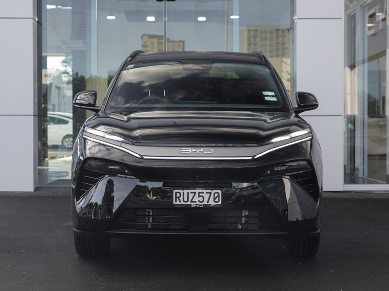 2026 BYD Sealion 8 DM-I Dynamic FWD image 4