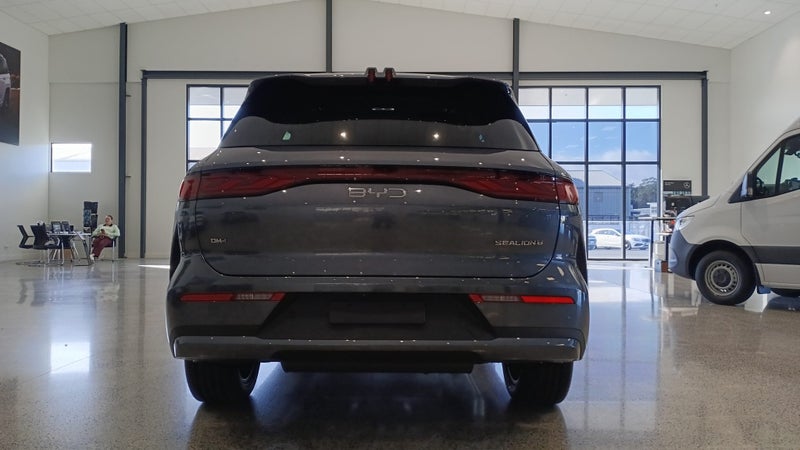 2026 BYD Sealion 8 Dm-I Dynamic Fwd image 4