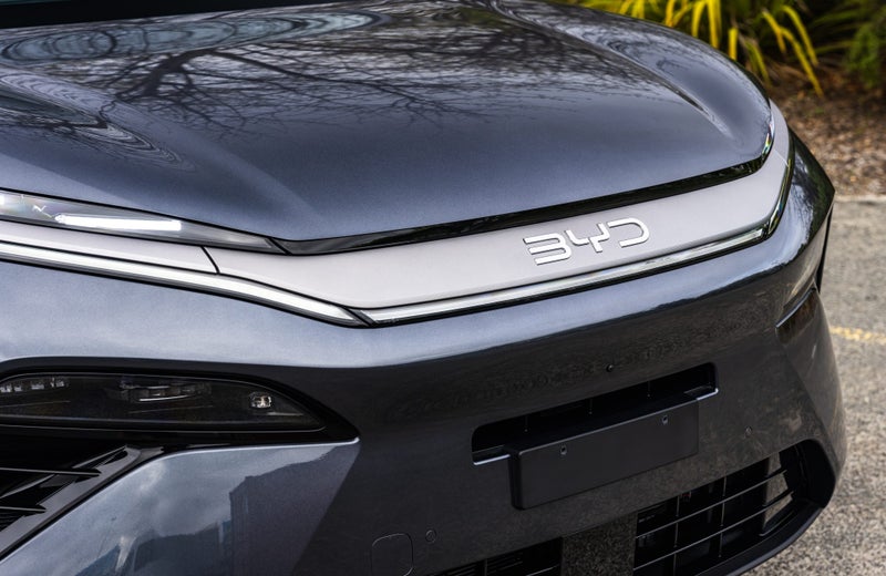 2026 BYD Sealion 8 Dm-P Dynamic Awd image 5