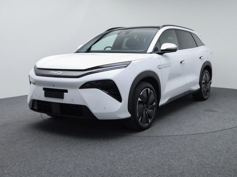 2026 BYD Sealion 8 Dm-P Premium Awd image 5