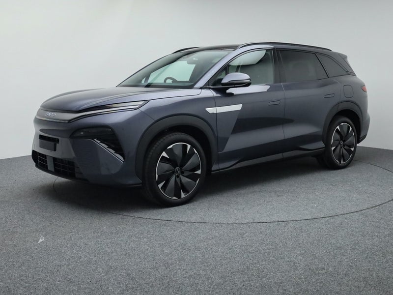 2026 BYD Sealion 8 Dm-P Premium AWD image 5