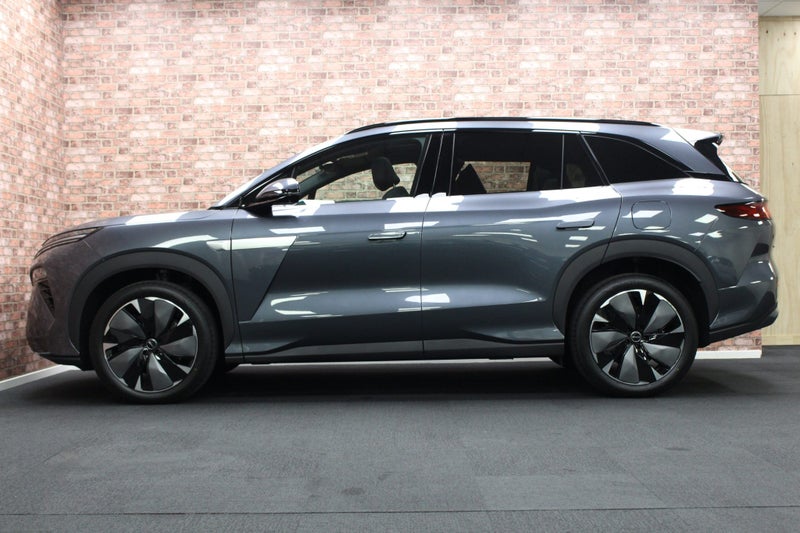 2026 BYD Sealion 8 DM-P Premium Awd image 4