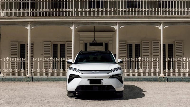 2026 BYD Sealion 8 DYNAMIC AWD, DM-P, 7 SEATS,... image 2