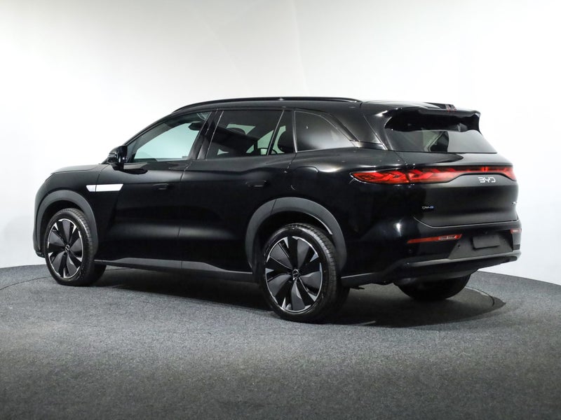 2026 BYD Sealion 8 Dynamic AWD PHEV image 2