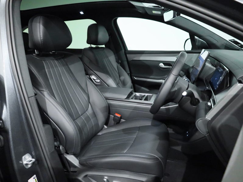 2026 BYD Sealion 8 Dynamic AWD PHEV image 4