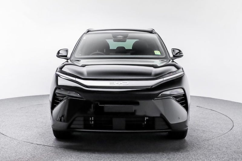 2026 BYD Sealion 8 Dynamic DM-I 2WD image 2