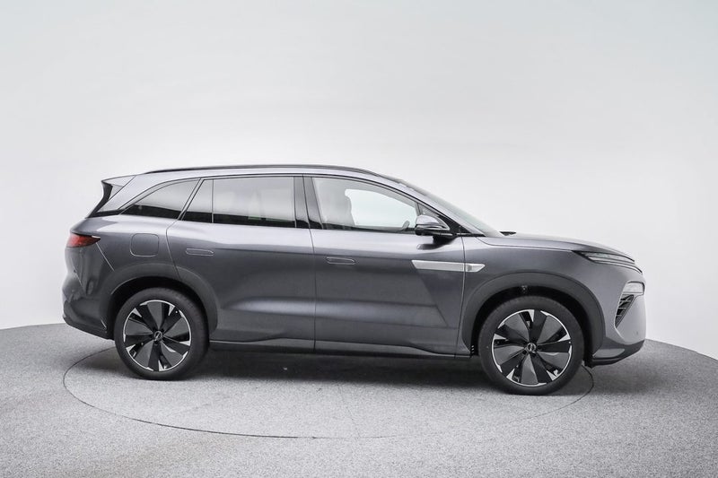 2026 BYD Sealion 8 Premium AWD image 4