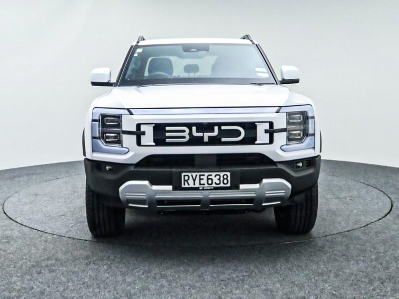 2026 BYD Shark 6 Performance 2.0T Phe image 4