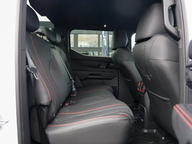 2026 BYD Shark 6 PERFOrRMANCE 2L image 2