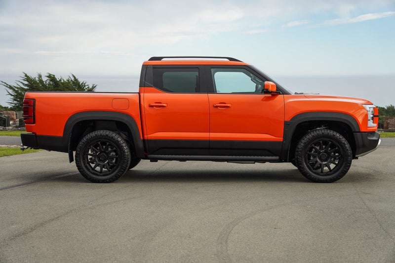 2026 BYD Shark 6 Premium 1.5T Phev Aw image 2