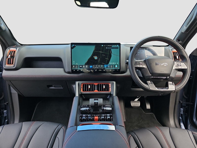 2026 BYD Shark 6 PREMIUM AWD PHEV - DEEP SEA BLUE image 3