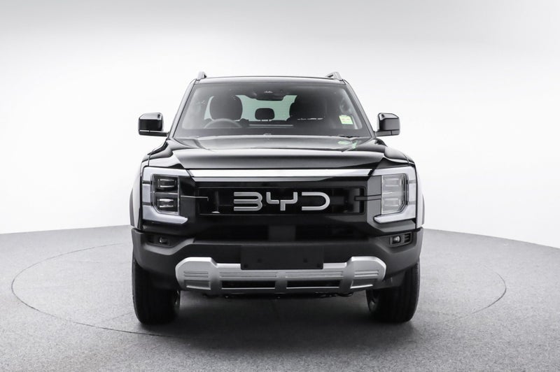 2026 BYD Shark 6 Premium PHEV image 2