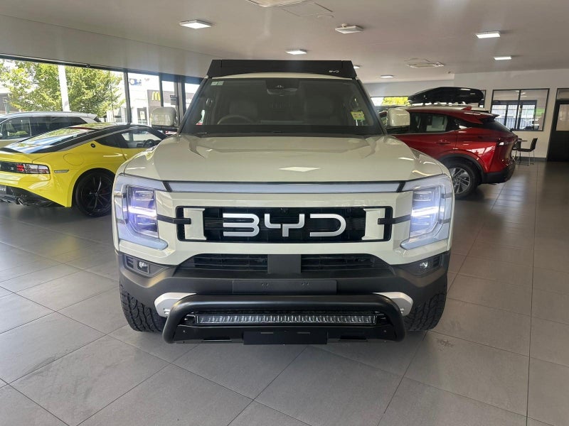 2026 BYD Shark 6 Premium Phev Awd Ute image 3