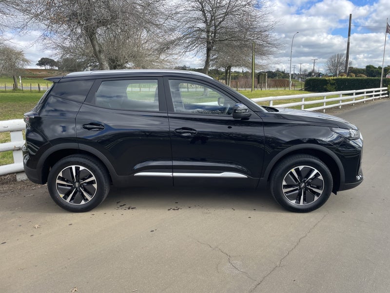 2026 Chery Tiggo 4 1.5T HEV Urban 2WD image 3