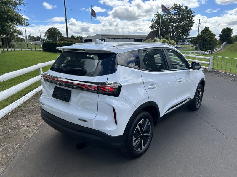 2026 Chery Tiggo 4 1.5T HEV Urban 2WD image 4