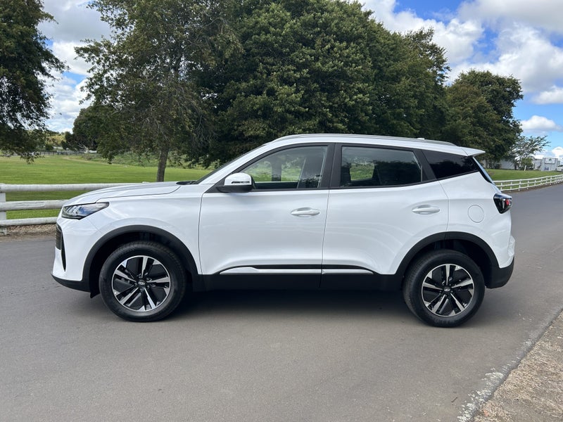 2026 Chery Tiggo 4 1.5T HEV Urban 2WD image 5