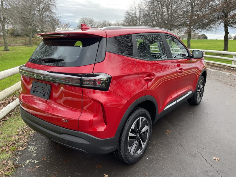 2026 Chery Tiggo 4 1.5T Ultimate Hybrid 2WD image 4