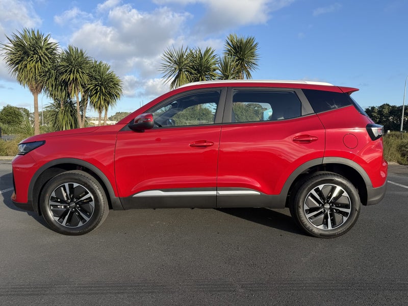 2026 Chery Tiggo 4 Pro 1.5Pht/Hd Urban image 3