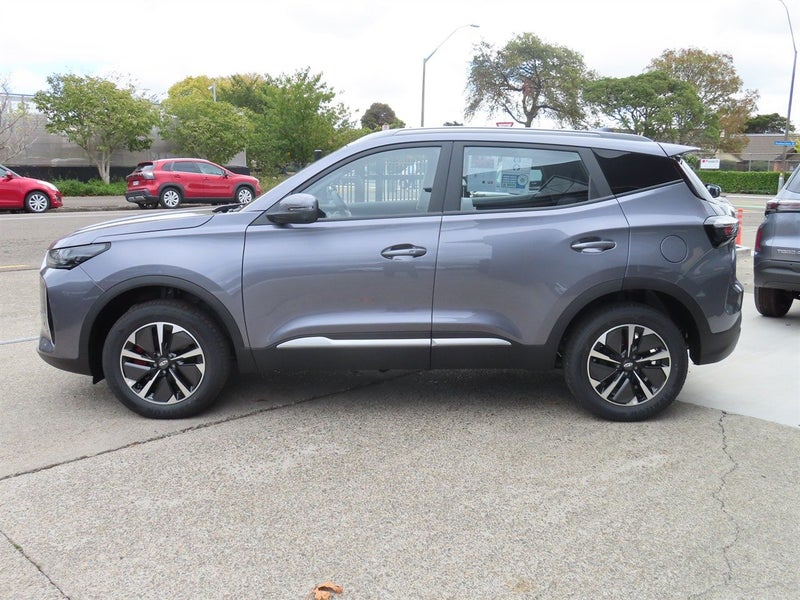 2026 Chery Tiggo 4 Ultimate 1.5T Hybrid Auto image 4