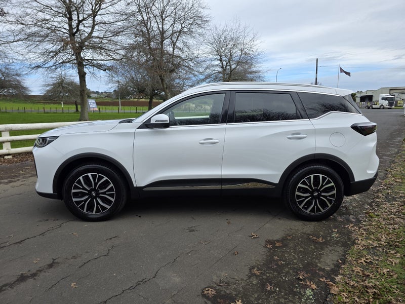 2026 Chery Tiggo 7 1.5T Ultimate DCT 2WD image 5