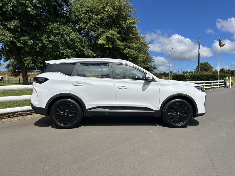 2026 Chery Tiggo 7 1.5T Urban Hybrid 2WD image 3