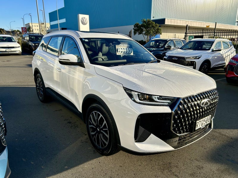 2026 Chery Tiggo 7 Petrol 2WD Ultimate image 3