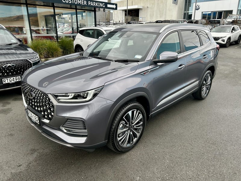 2026 Chery Tiggo 8 Petrol AWD Ultimate image 3