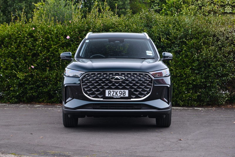 2026 Chery Tiggo 8 Super Hybrid Ultimate image 3