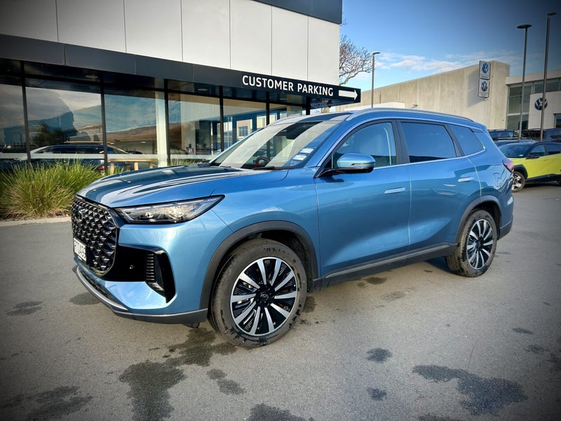 2026 Chery Tiggo 8 Super Hybrid Ultimate image 2