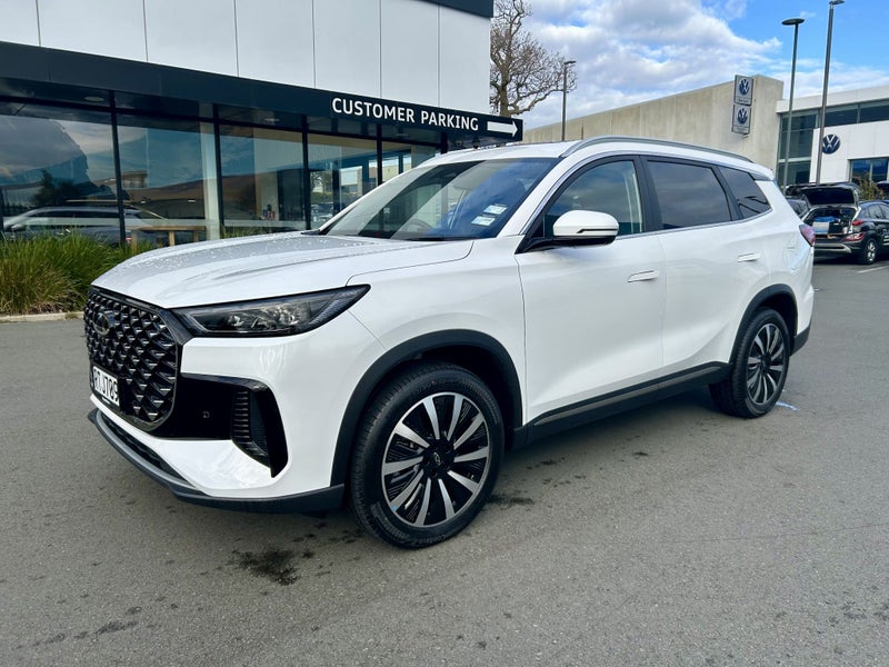2026 Chery Tiggo 8 Super Hybrid Ultimate image 2