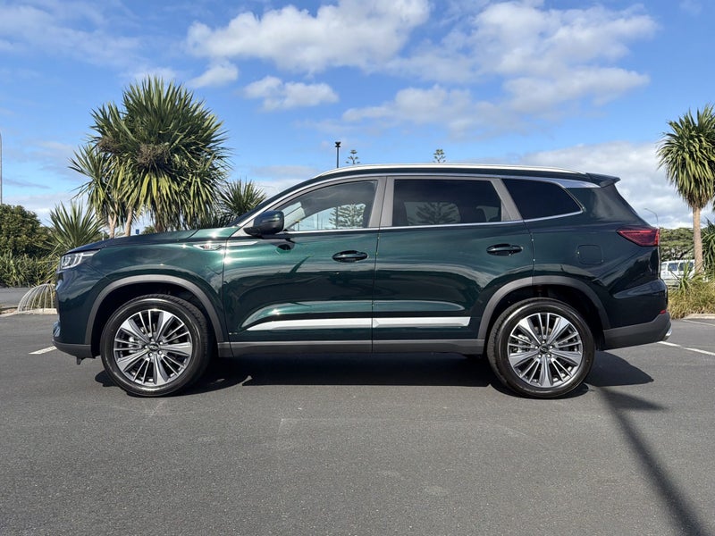 2026 Chery Tiggo 8 Ultimate 2.0Pt/AWD image 3
