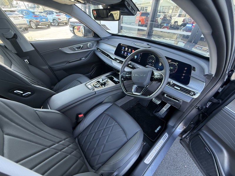 2026 Chery Tiggo 8 ULTIMATE 2.0PT/AWD image 5