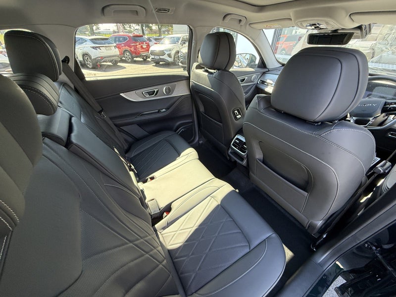 2026 Chery Tiggo 8 ULTIMATE 2.0PT/AWD image 5