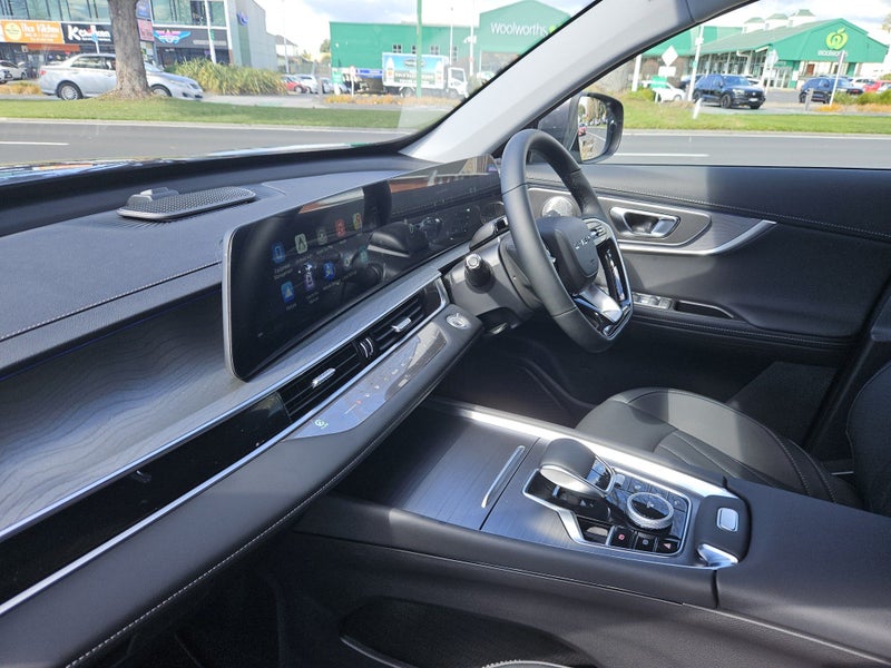 2026 Chery Tiggo 8 ULTIMATE 2.0PT/AWD image 3