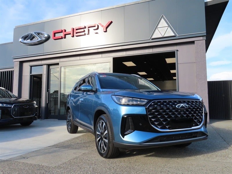 2026 Chery Tiggo 8 Ultimate CSH 1.5T PHEV - 7 S... image 2