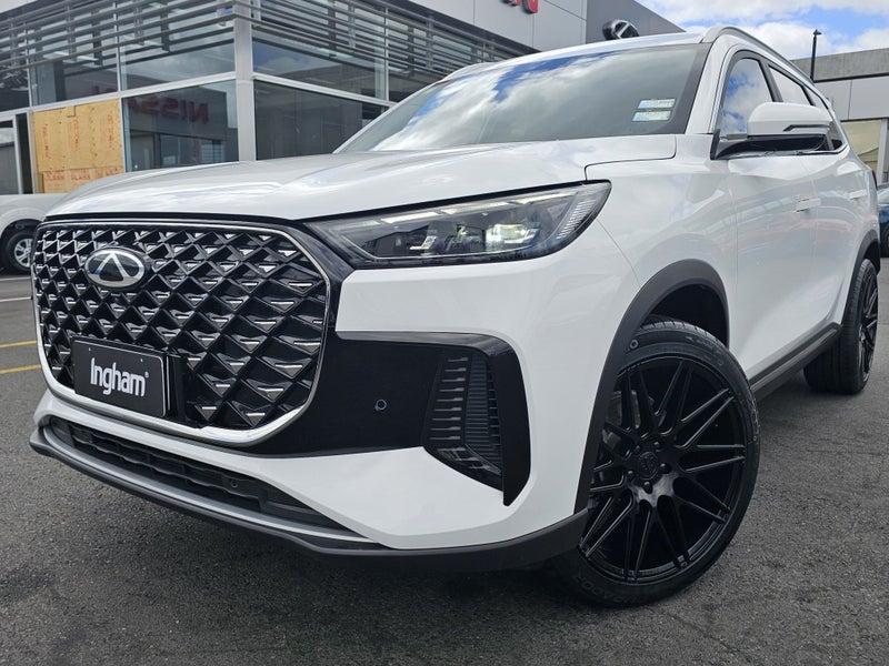 2026 Chery Tiggo 8 ULTIMATE SPORT PHEV image 3