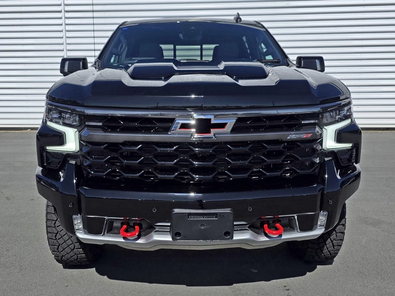2026 Chevrolet Silverado 1500 ZR2 image 2