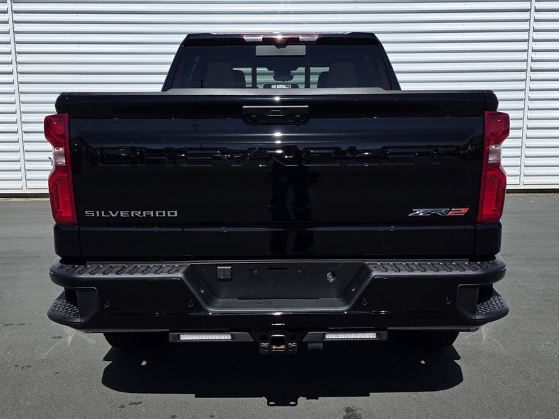 2026 Chevrolet Silverado 1500 ZR2 image 5