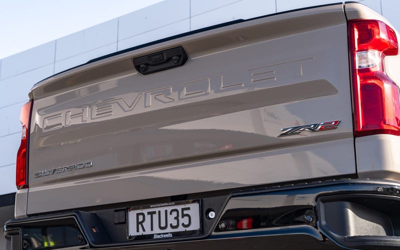 2026 Chevrolet Silverado 1500 Zr2 6.2P/4WD/10At image 4