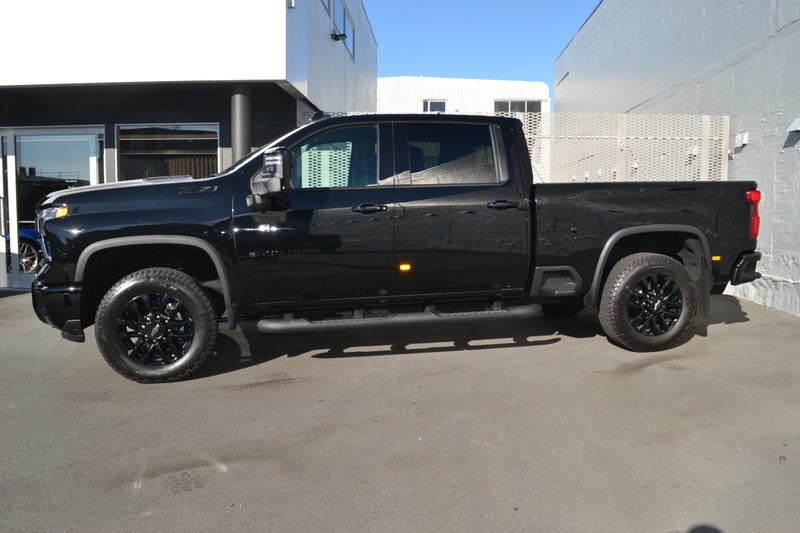 2026 Chevrolet Silverado 2500 HD image 4