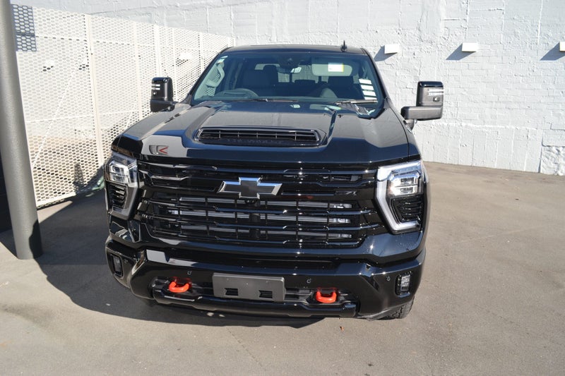 2026 Chevrolet Silverado 2500HD image 2