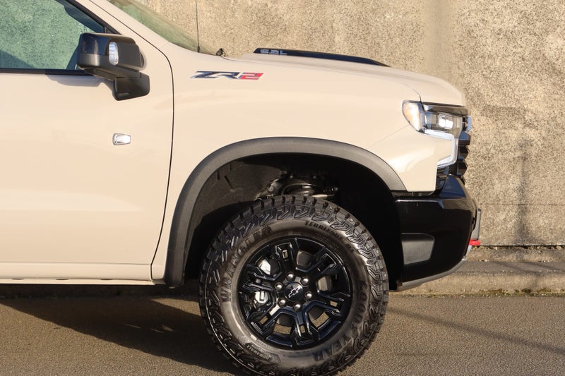 2026 Chevrolet Silverado GMSV Silverado 1500 ZR2 image 5