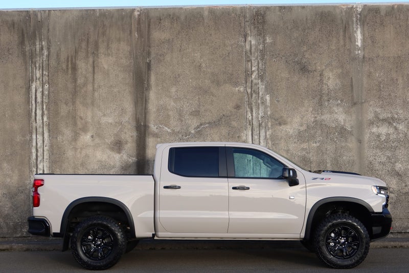 2026 Chevrolet Silverado GMSV Silverado 1500 ZR2 image 2