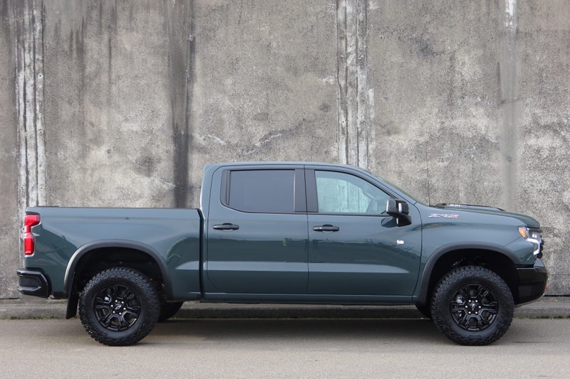 2026 Chevrolet Silverado GMSV Silverado 1500 ZR2 image 2