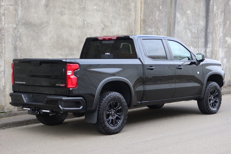 2026 Chevrolet Silverado GMSV Silverado - ZR2 image 3